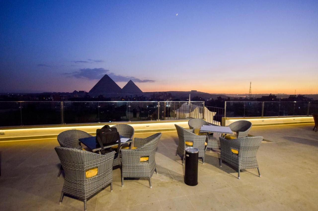 New Pyramid Quen Hotel El El Cairo Exterior foto