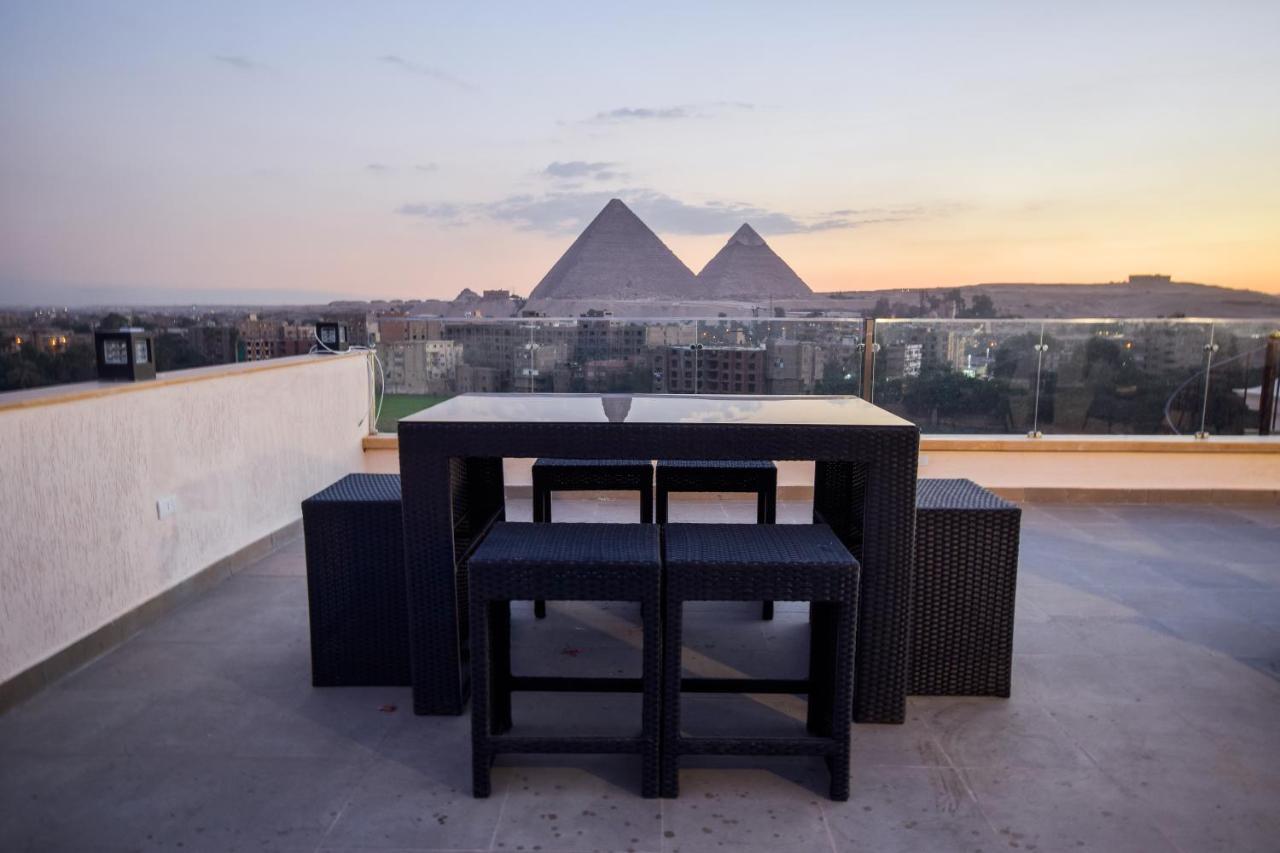 New Pyramid Quen Hotel El El Cairo Exterior foto